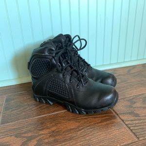 Bates boots men’s size 7 . Leather work boot.